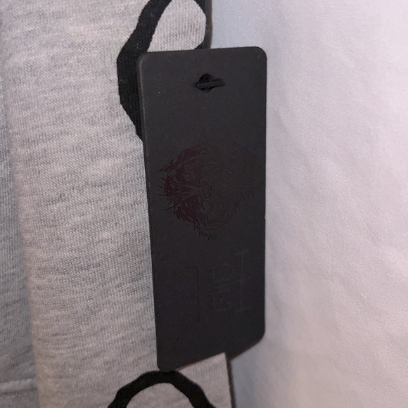 Ed Hardy - Picture 6 of 6